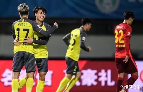 郑智|许家印开始下逐客令，郑智等10人确定离队，谭凯元和凌杰也将离开