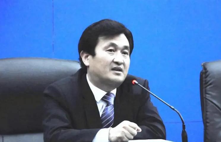 朱之文|谷传民歇斯底里针对大衣哥,恰恰证明侵权官司走向或许对他不利