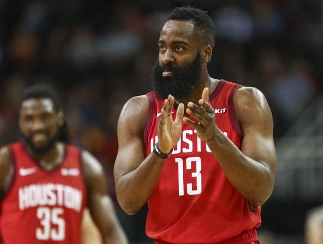 哈登虽然目前是球队二当家,但是生涯冲击三万分是完全没有问题的