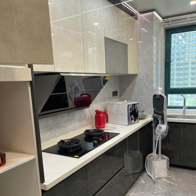 抽油烟机选顶吸还是侧吸?很多人都错了,看完这些就不会选错了