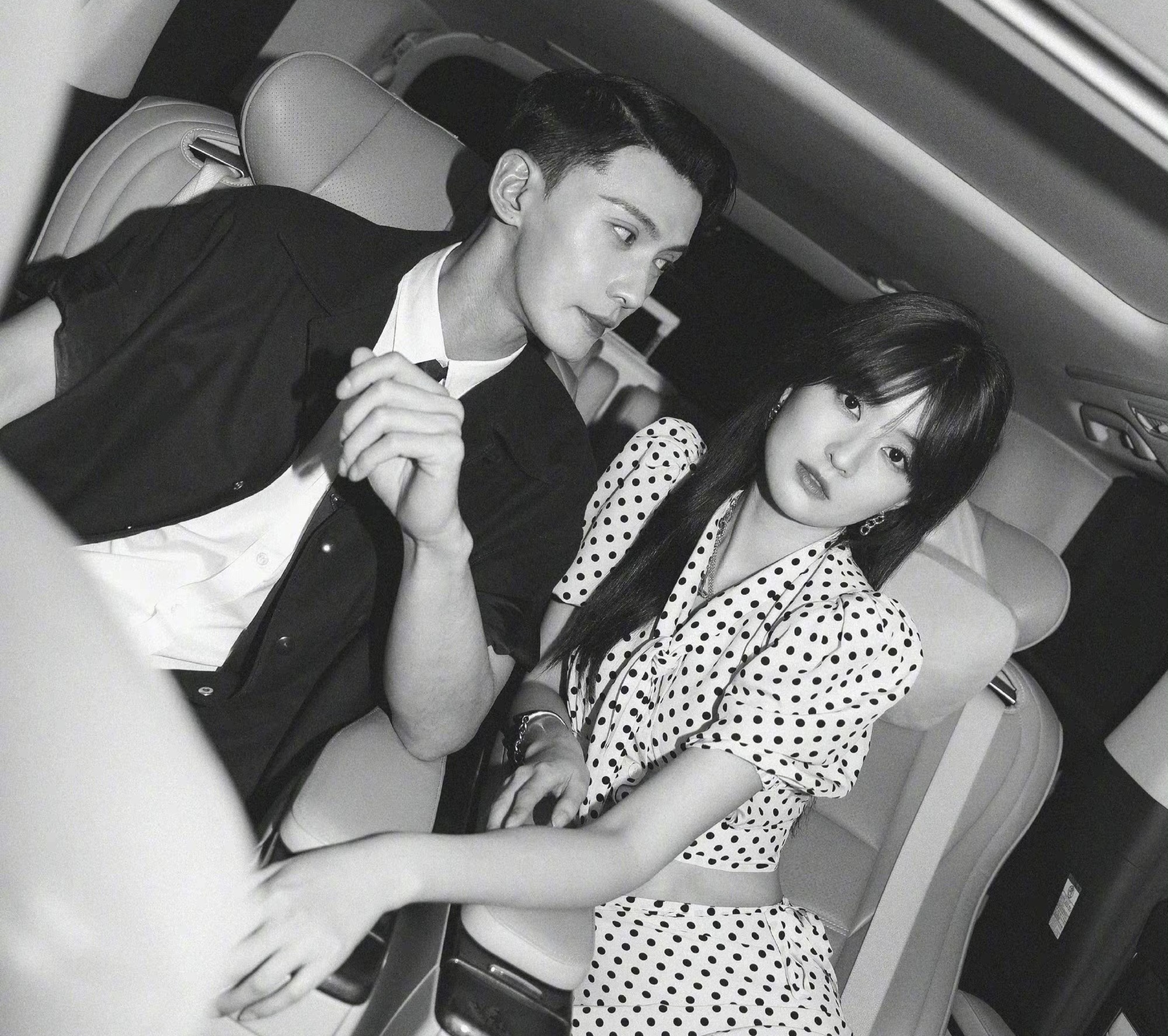 龚俊|大大方方营业才是演员该有的素质，请所有bg男女主向这两位学习