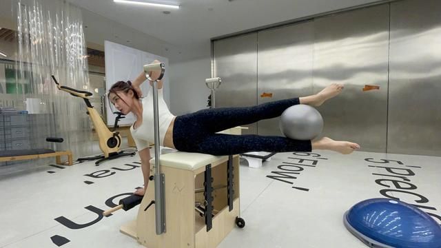 袁姗姗|35岁袁姗姗在北京的家火了，全屋乱到超乎想象，犹如“猪圈”