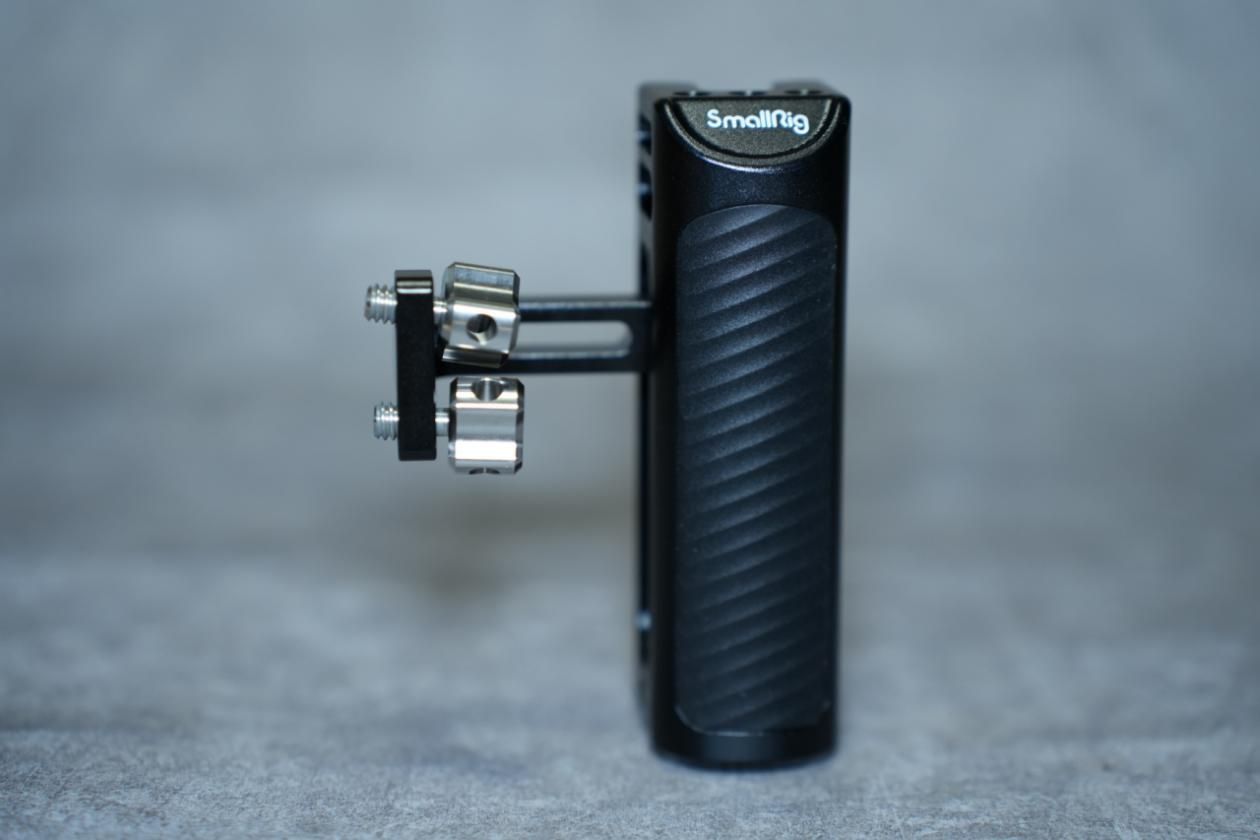 索尼|斯莫格兔笼进阶套件体验分享：提升索尼A7M4颜值、效率神器