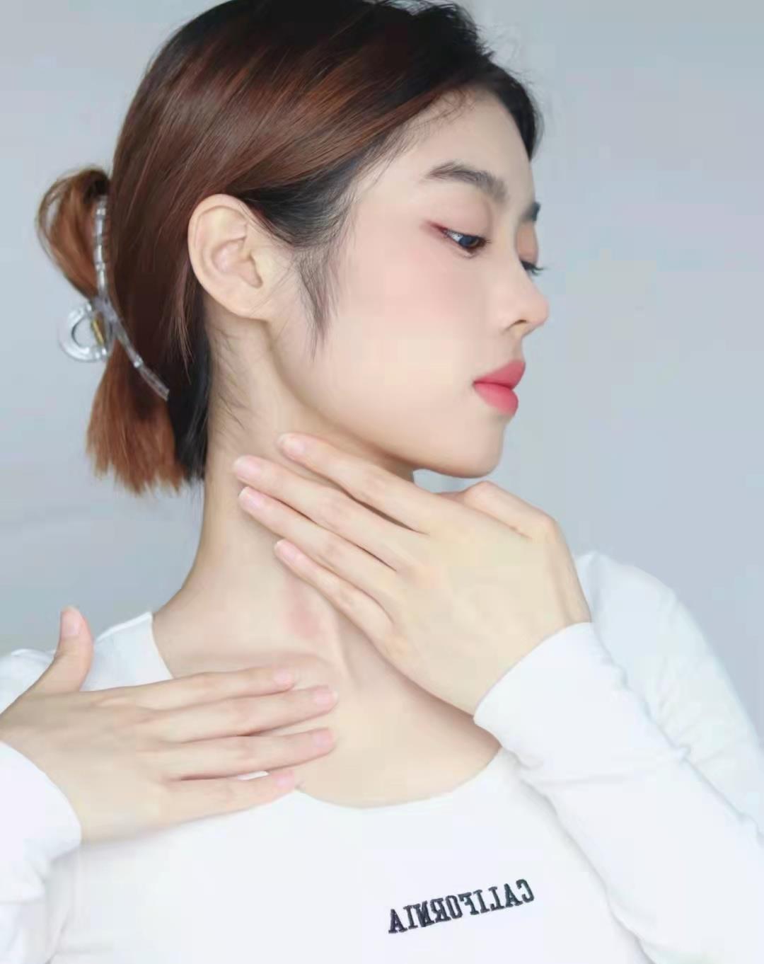 面膜 女人睡前经常做这三件事，一般都很年轻，虽然很简单，但贵在坚持