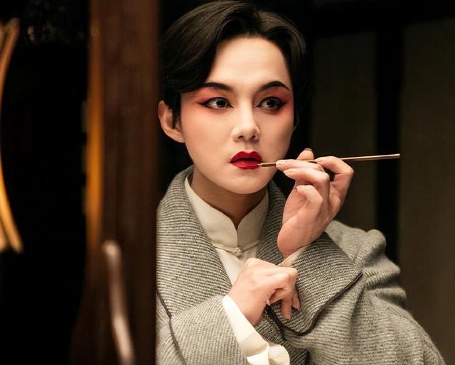 王挺|半路出家的9位演员，入行前是司机、刑警、老总，演技不输科班生