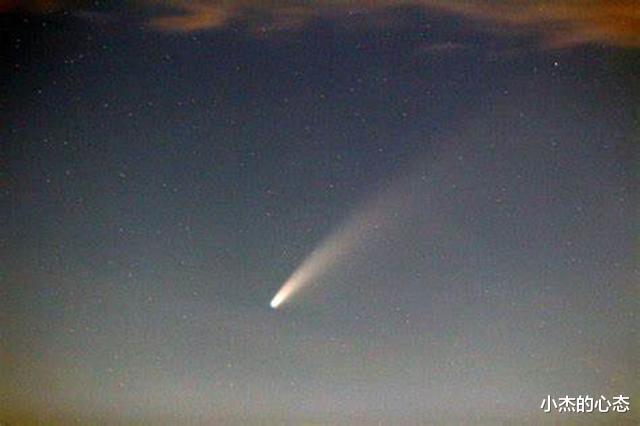 一颗巨大的彗星正靠近太阳，上次出现是300万年前，会有危险吗？