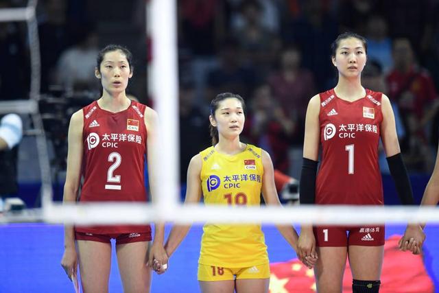 女排|新一届中国女排5月底首秀！3大问题急需解决，二传和自由人要纳新