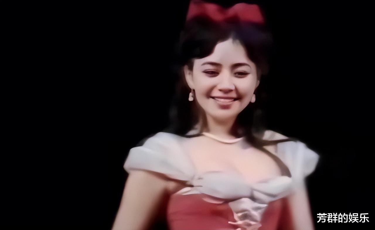 校花|妈妈专业户年轻时有多美?有人曾是公认校花,有人赛过初恋