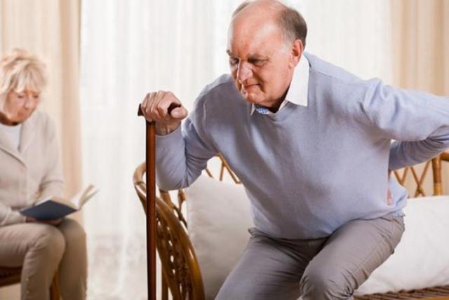 肝脏|当腹部出现这种,别忽视 可能是肝脏“硬”得不轻!