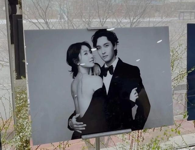 李钟硕|她结婚的时候全网宅男泪目了！想到李钟硕终究意难平，近照显沧桑