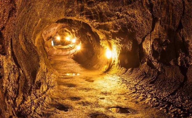 地球是碳基生命的天堂,但宇宙更适合硅基生命,硅基生命什么样?