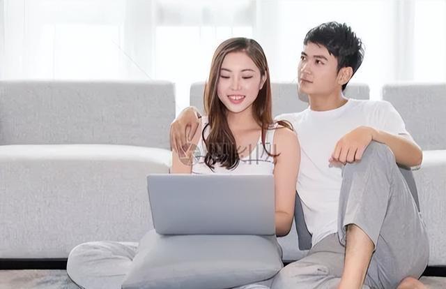 案例：湖北一男子去玩乐，阴差阳错点到了自己老婆，一气之下酿成惨剧