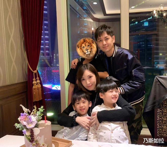 林志颖|?林志颖车祸25天首曝近照!与Kimi紧紧相握?