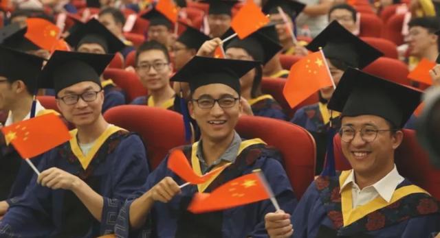 职业教育|学硕VS专硕谁更胜一筹？后者的报名数越来越多，学制不是唯一理由