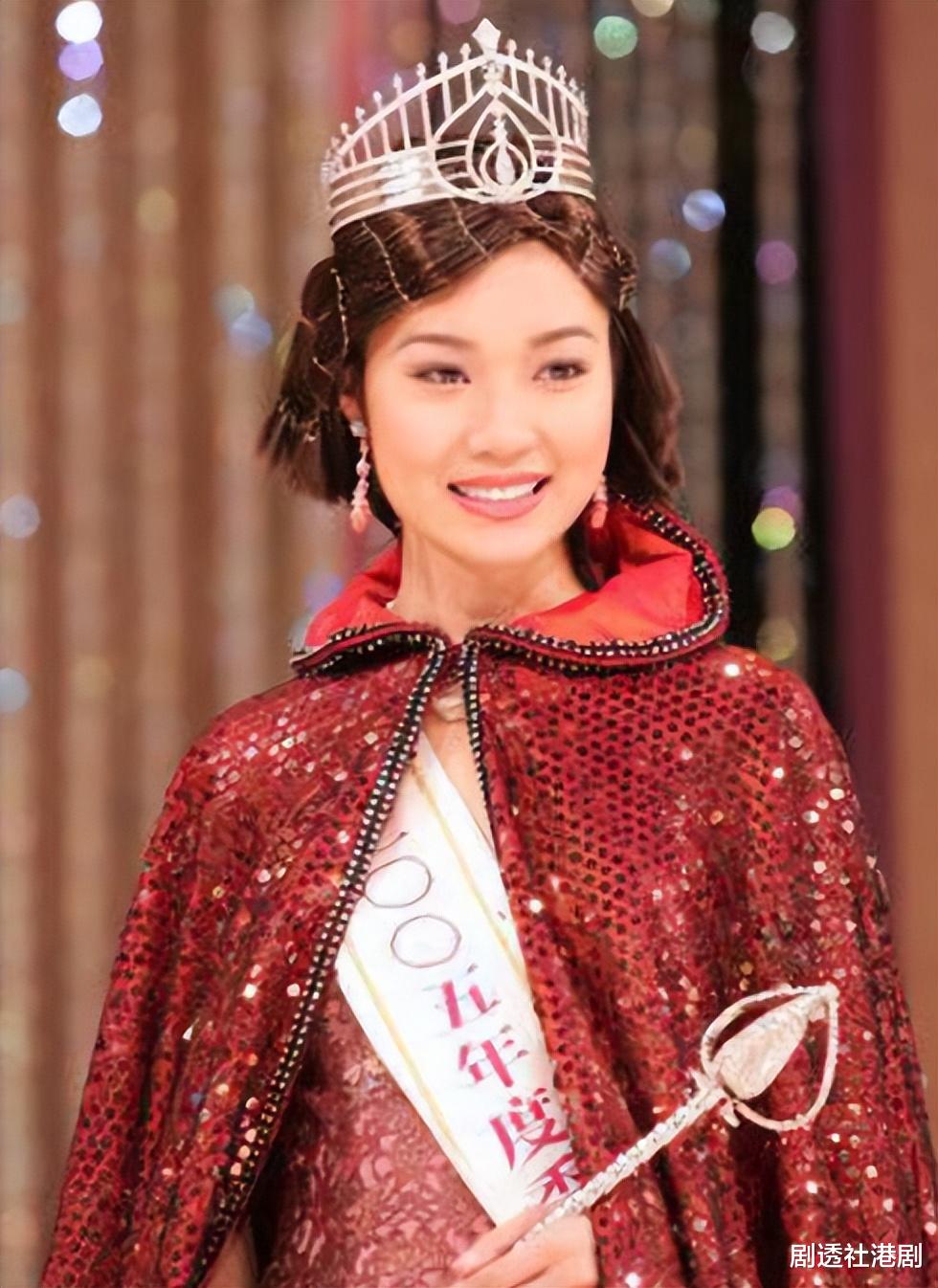香港小姐|51岁前港姐冠军晒照与21年前无变化，曾为还千万债务抵押百万后冠