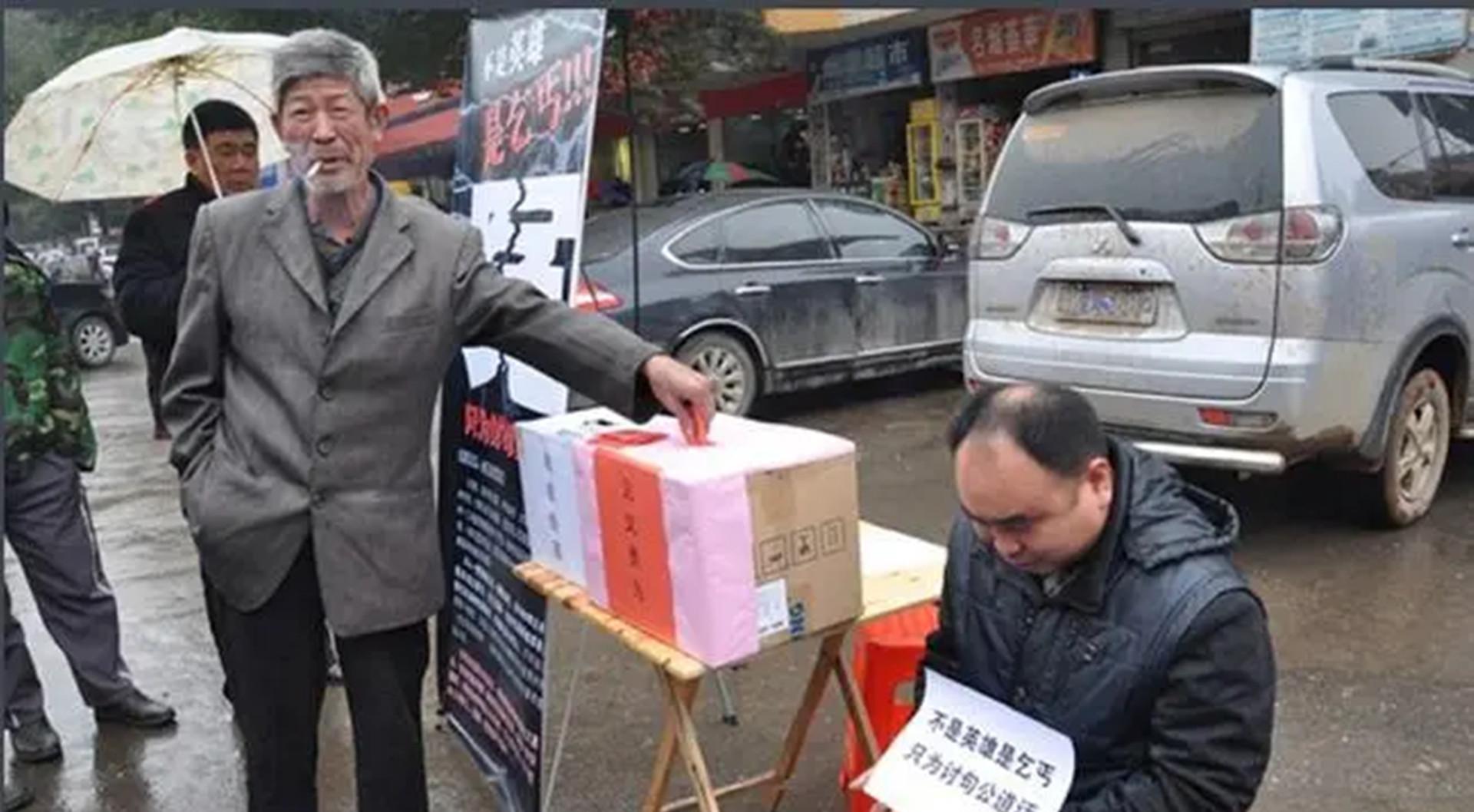 2012年湖南男子抓小偷将其砍伤 小偷家属索赔100万 结果如何！