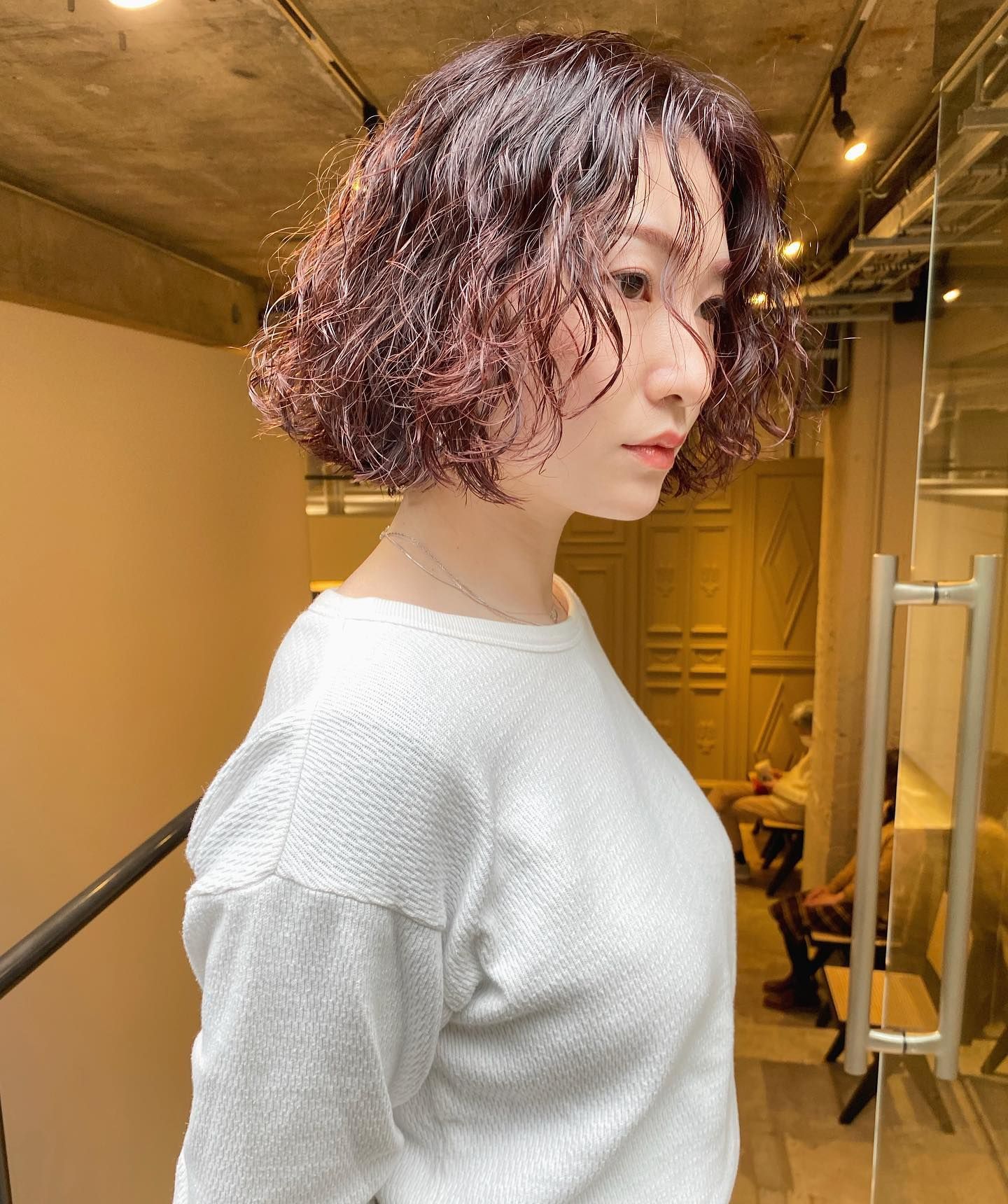 高跟鞋 5月发型怎么剪？16款送给大家，简直美爆了