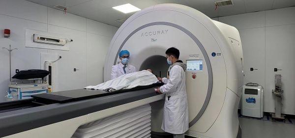 |22个月大宝宝患上脑瘤，个性化“温柔放疗”保护患儿正常发育