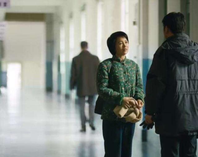 人世间|《人世间》国庆爹“扭曲的死法”和李素华“自愿冻死”，都是为爱