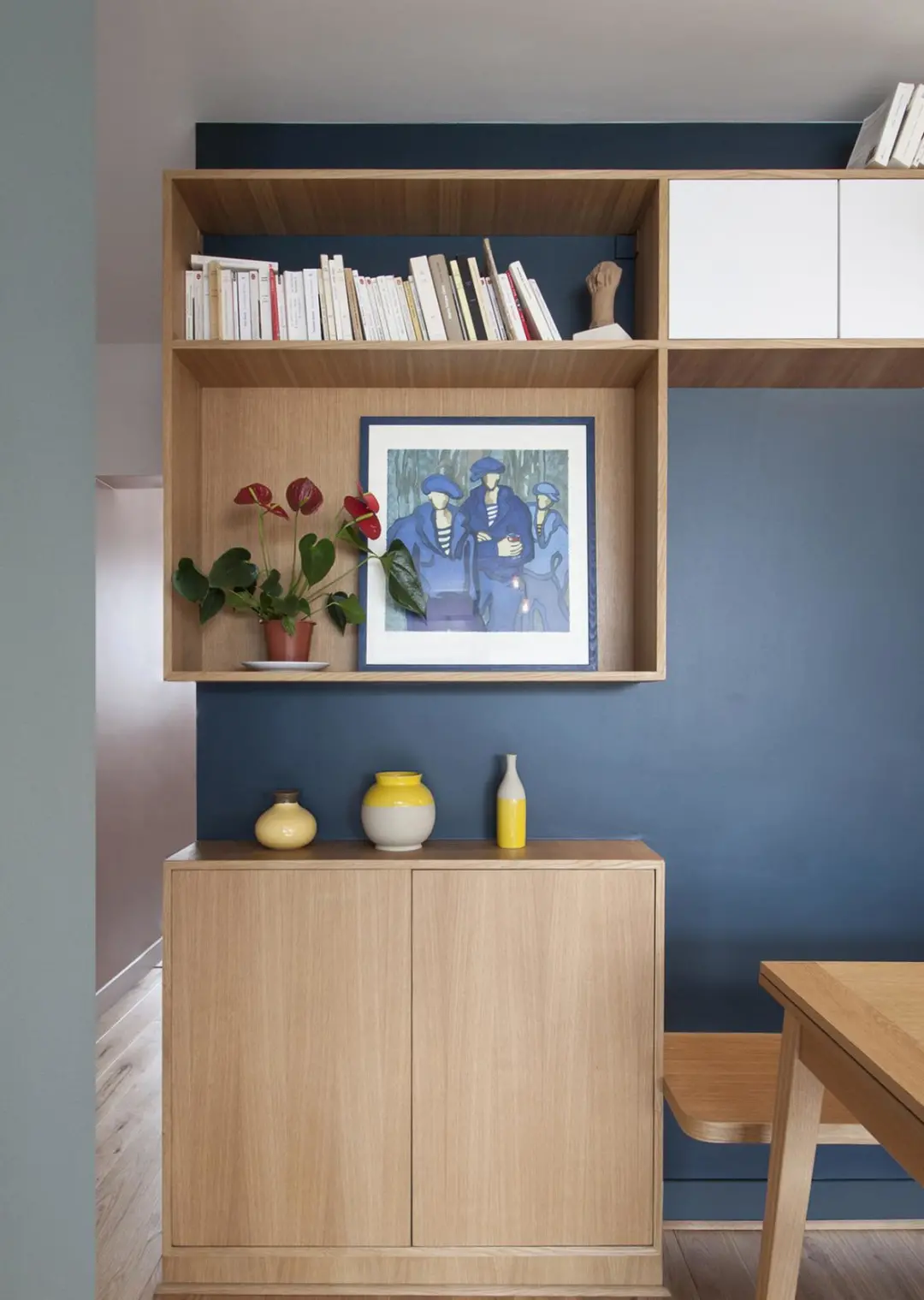 跃层抢手有原因,朋友的这套109㎡房,家里的每1㎡都利用到位