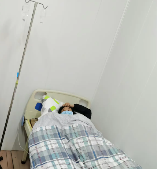 胡鑫宇家人公布新线索,胡鑫宇失踪期间,致远中学监控被人为切换