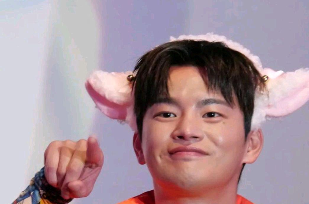 张东润|全员为张东润“打酱油”？最新韩国电影《狼狩猎》只有凶残