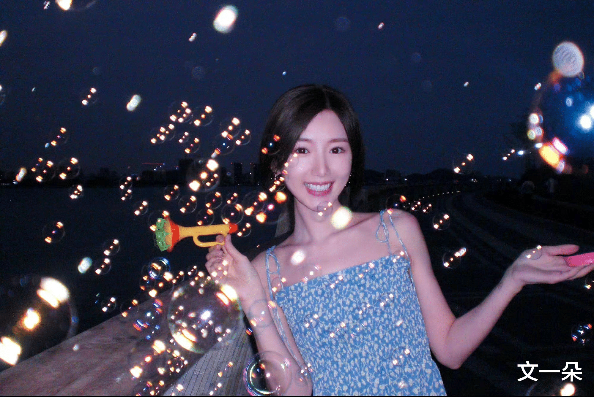 毛晓彤|毛晓彤评论区抢“嫂子”粉丝推荐杨洋、马天宇,后面几位也很优秀