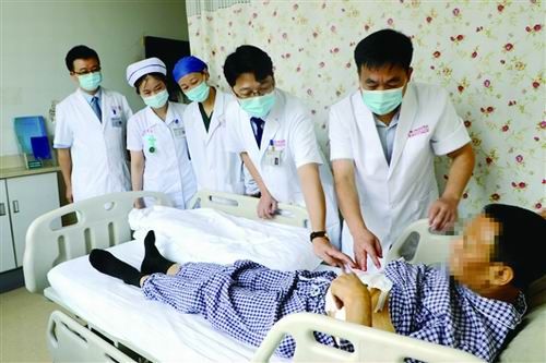 胃息肉|湘雅医院一次手术治两种癌症并为患者重建消化道