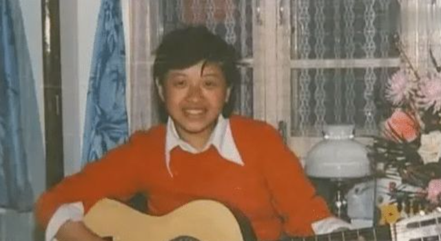 韩红|感染新冠，嗓音沙哑尖下巴，头发像鸡窝，韩红，你要好好的！