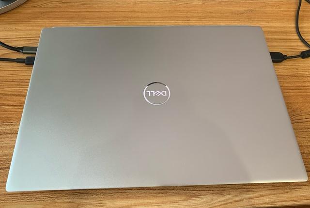 三星|戴尔灵越13pro轻薄本：13.3英寸女生颜值电脑，1.25kg超轻巧便携