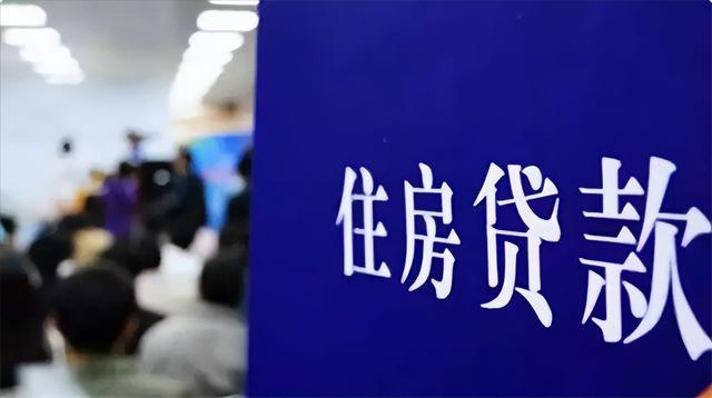 回顾:2020年上海女子首付745万的房子没了,还要赔近500万