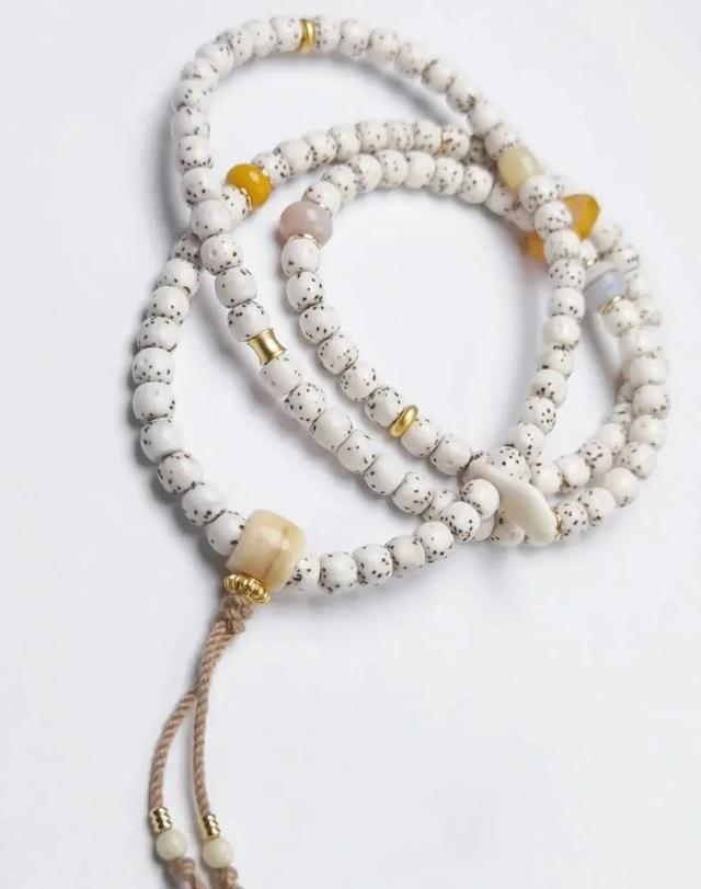 文玩|越盘越花的7种文玩,如何预防和补救?