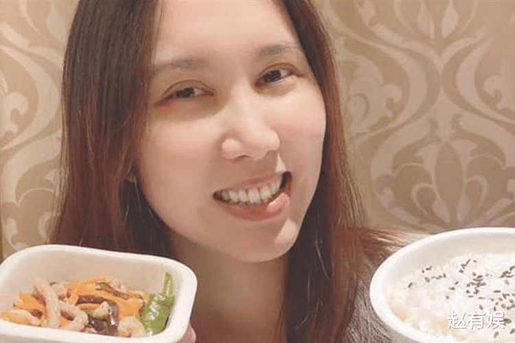 余苑绮|38岁抗癌女星余苑绮，9年治疗后化疗已无效，如今痛到无法入眠