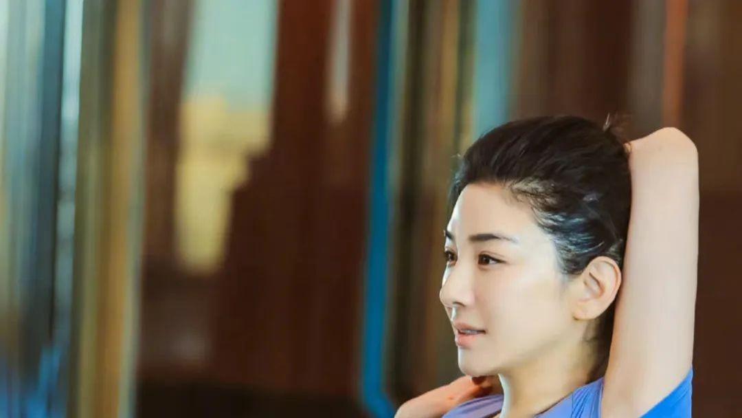 |内娱中年女星身材前10排名，张俪第四、陈数第二、秦岚第一