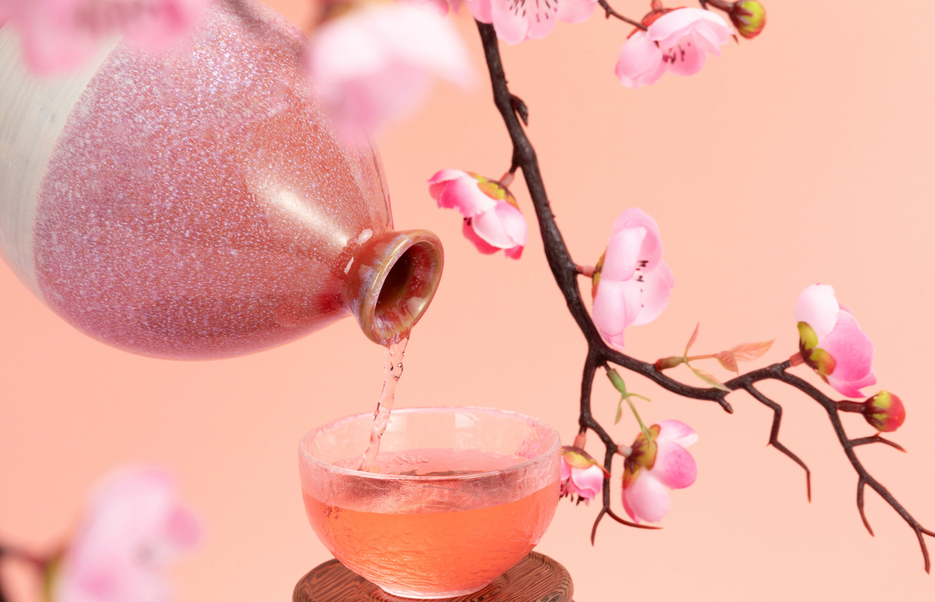 卧龙图说酒:酒水本无错,缘分在酒中!贵在真情,真感受