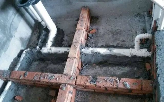 为什么老公坚持做下沉式卫生间?看到效果后,我惊呆了