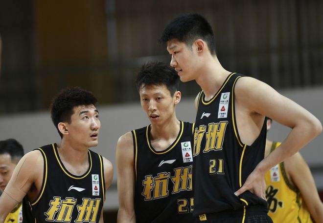 浙江广厦控股队|CBA又涌现潜力锋线！7投6中得15分4抢断，在场赢13分，值得期待