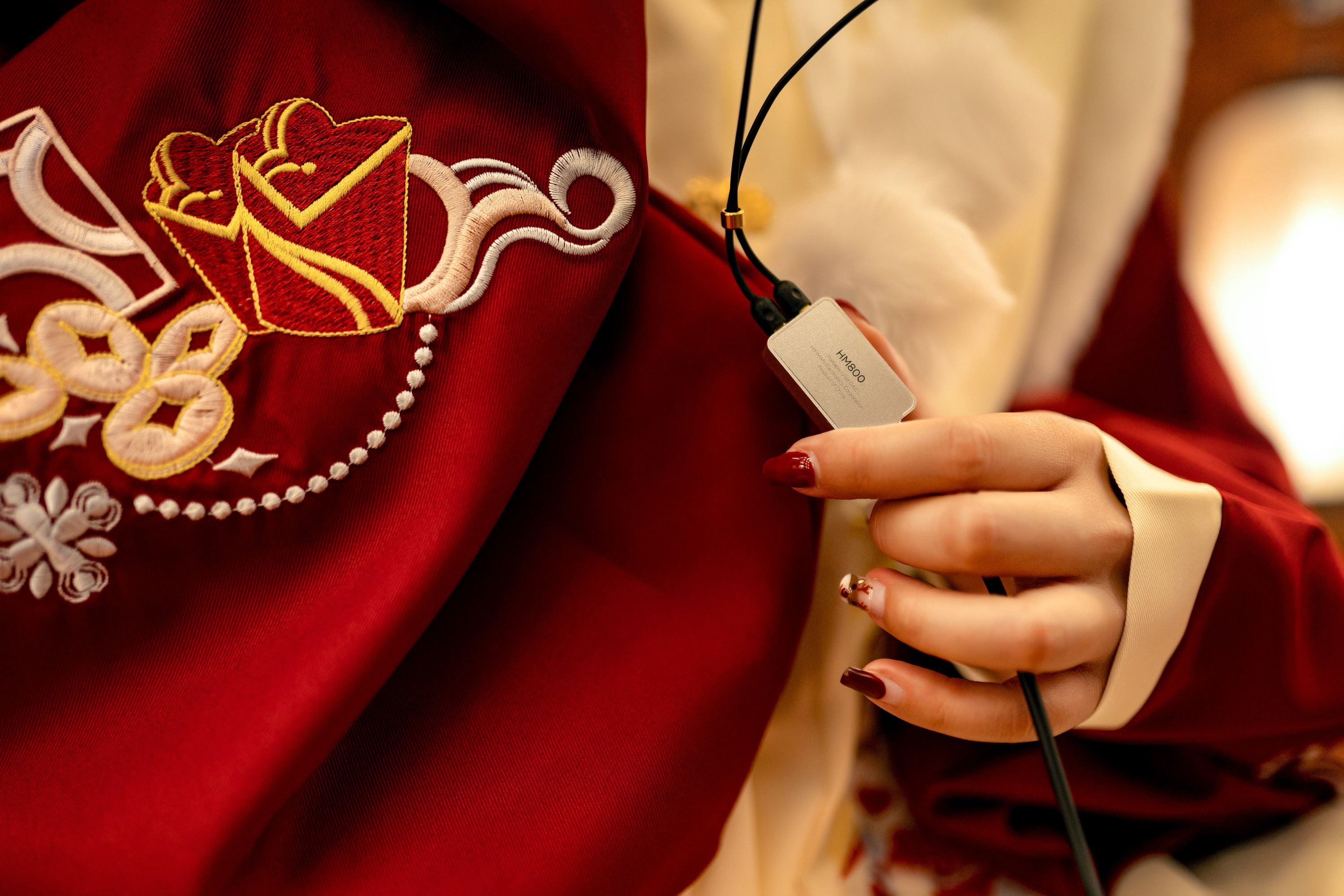 hifiman|高级感拉满的耳塞小配饰,集美宝藏款HIFIMAN HM800