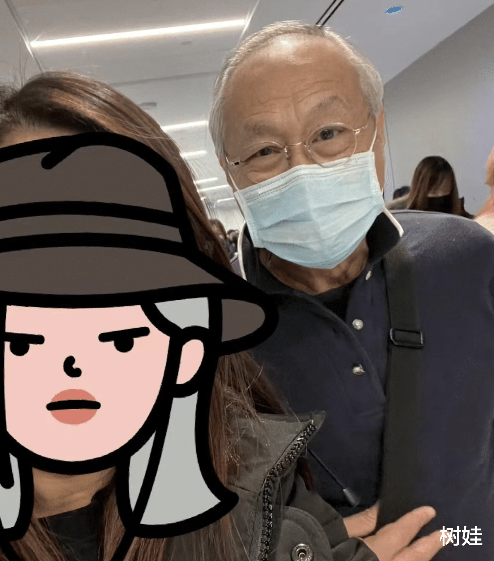 TVB|74岁TVB绿叶定居加拿大，看容祖儿演唱会被认出，头发全白很精神