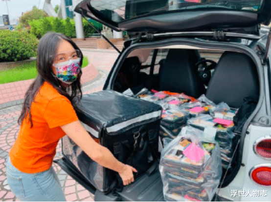 罗泳娴|不红的艺人都去哪了：有人当搬运工月薪2000，有人怀着孕还在卖房