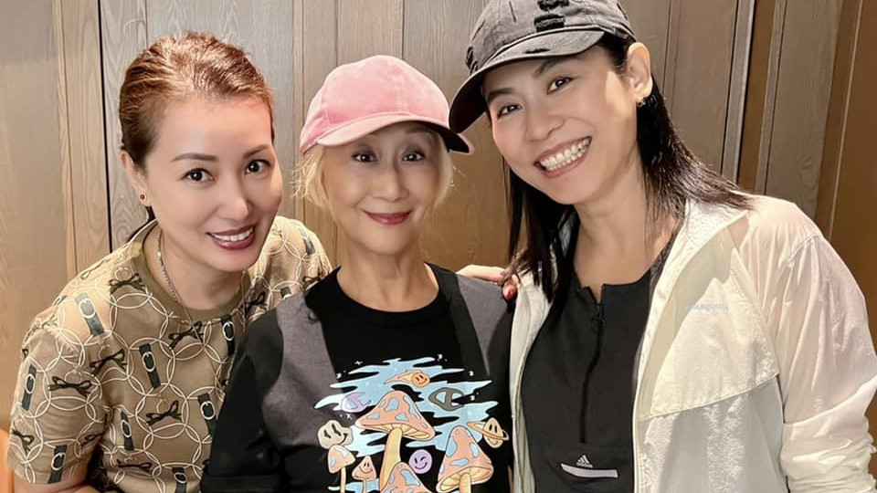 宣萱|古天乐前女友与宣萱聚会！47岁皮肤紧致似少女，至今未婚无儿女