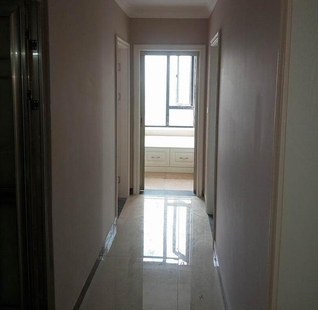 越来越多人新房选择这样，装修特别是全屋柜子，美观实用！