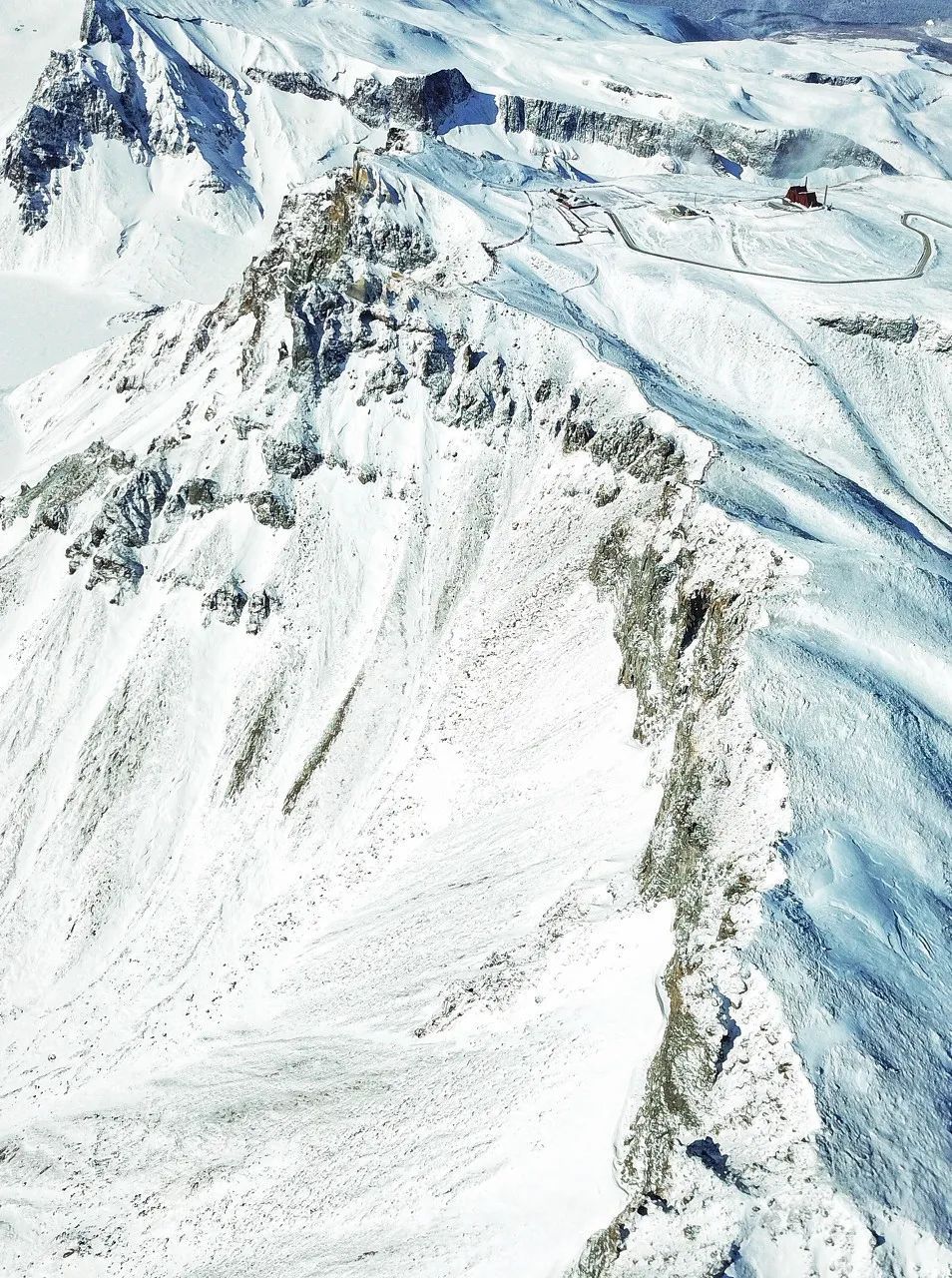 火山|长白：千年积雪的深处，是游走的梦