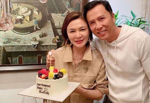 利智|15位明星今昔对比，关之琳自然衰老，利智喜欢素颜出镜