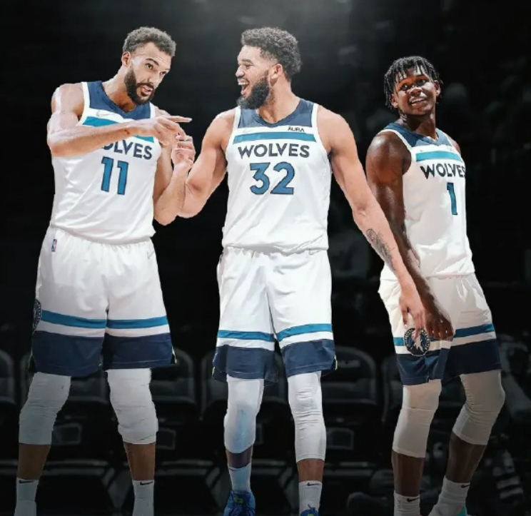 哭了!全明星中锋5中1!打不动后卫!NBA可能又一失败大交易