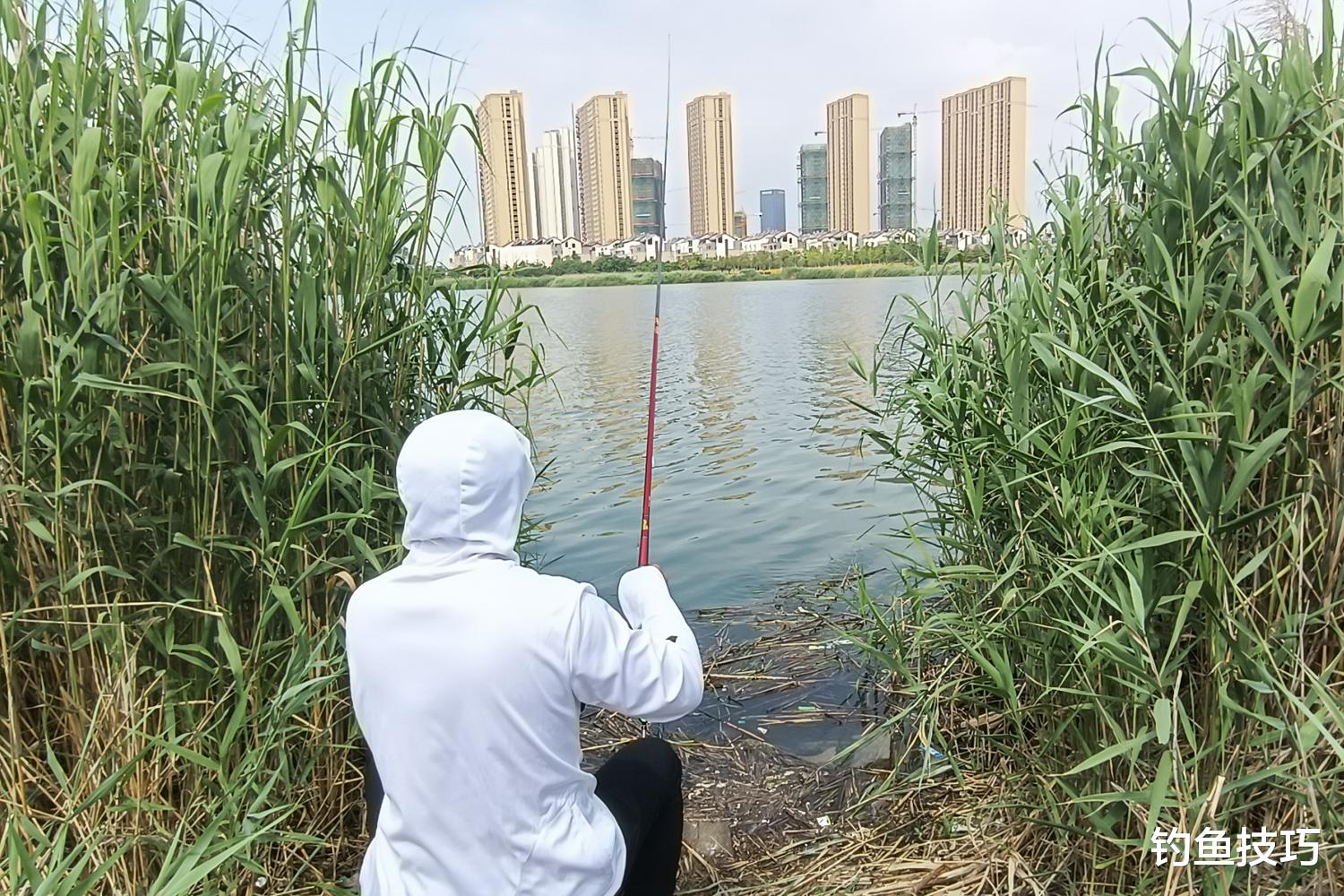 |冬天钓鱼时如何调漂？冬天钓鱼调漂的4个技巧，大幅降低空竿率