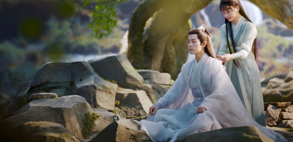 迪丽热巴|肖战《玉骨遥》和迪丽热巴《公诉精英》同日发预告，点赞量悬殊大