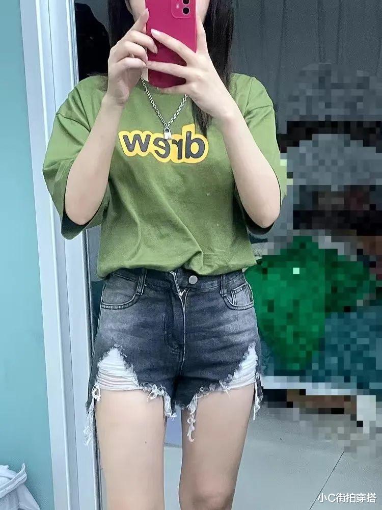 夏天,一定是女生穿短裤最多的季节