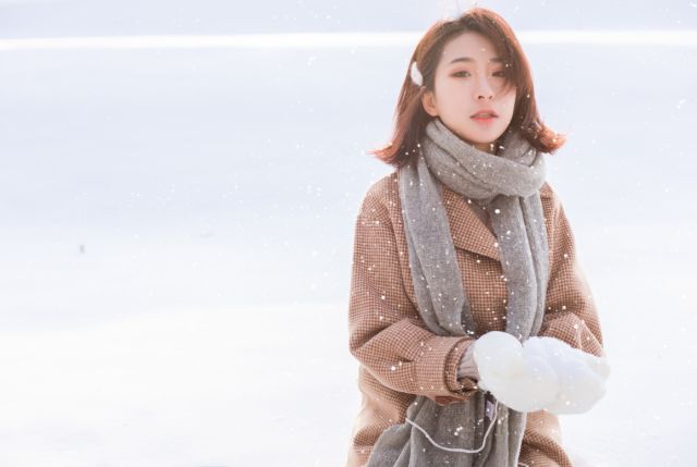 雪天拍照技巧:雪景照怎么拍,8个好看拍照姿势get起来