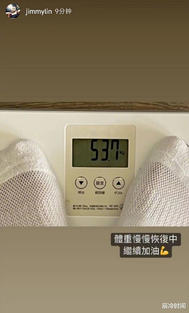 林志颖|林志颖车祸后首次挑战骑行,右手疤痕明显,嘴巴和鼻子变化很大